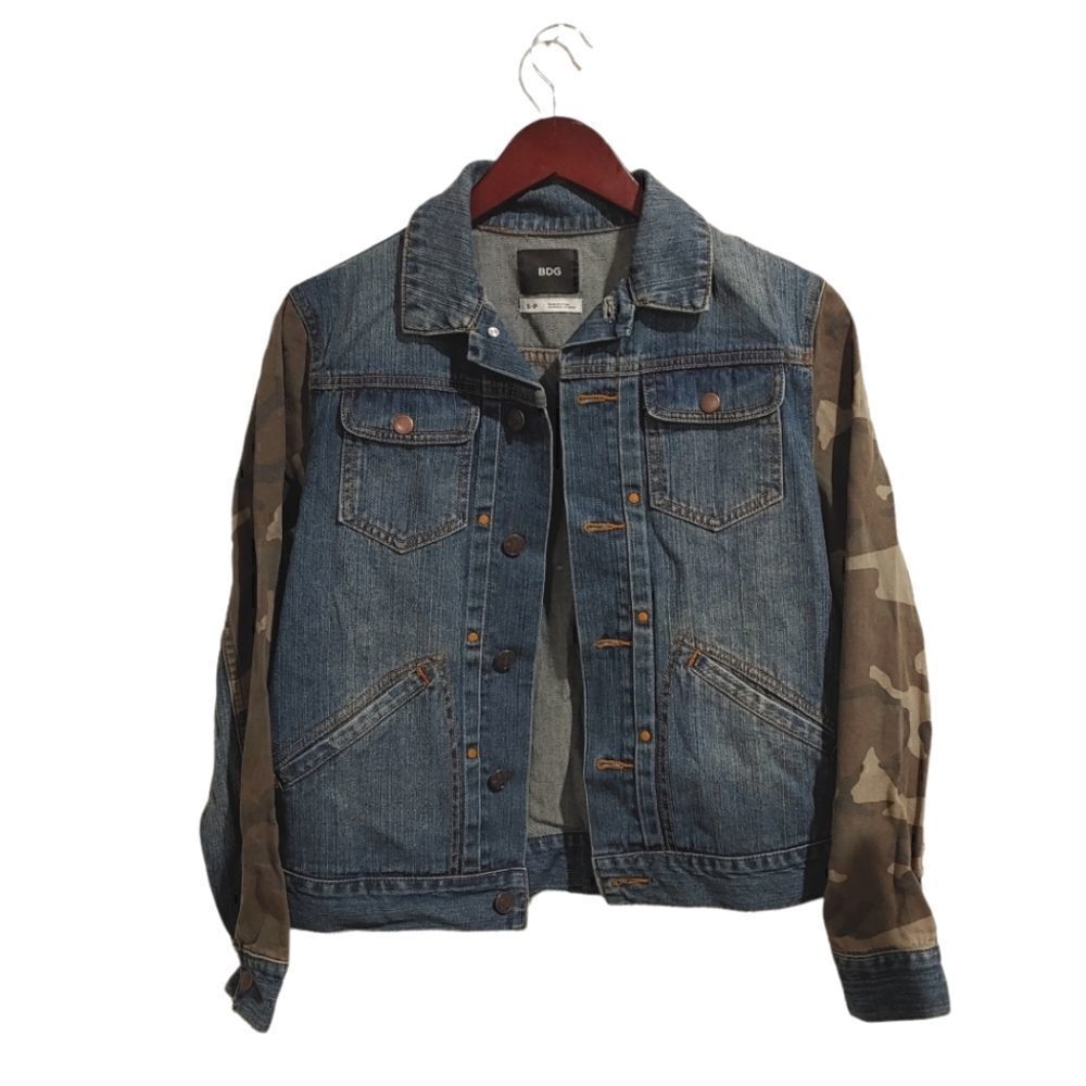 Urban Outfitters BDG Camouflage Denim Jean Jacket Blue Small - Picture 2 of 7